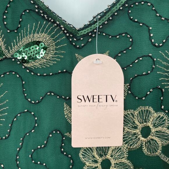 Elegant Black and Green Embellished Mini Dress - Picture 14 of 16